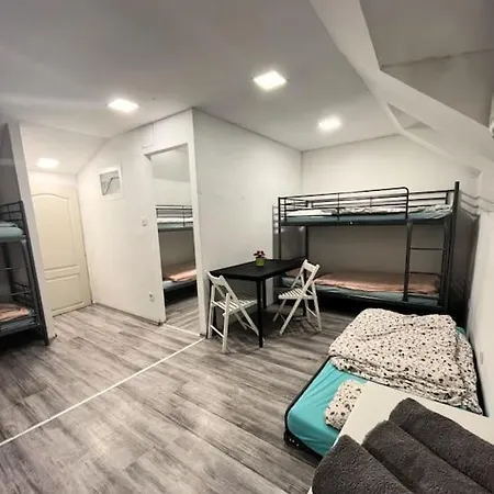 Stag & Party Travelers Flat Appartamento